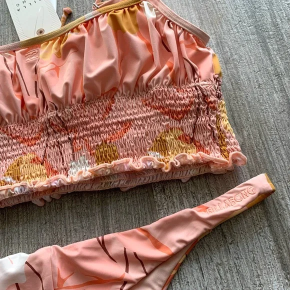 🔥🔥BILLABONG - TROPICAL DAZE CAMI MAYA BIKINI SET🔥🔥 - Picture 6 of 6